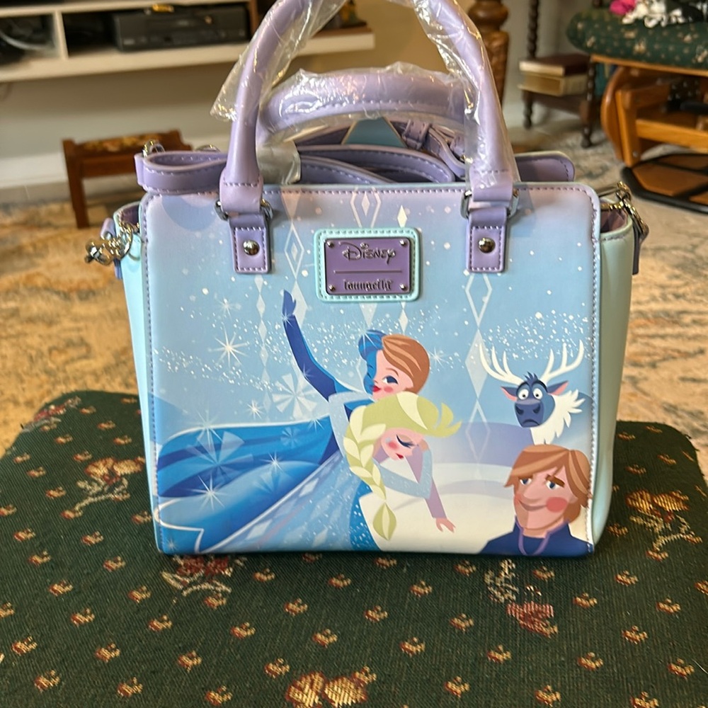 Disney’s frozen  fly frozen handbag with chain/material strap 9 x 9 new w/tags